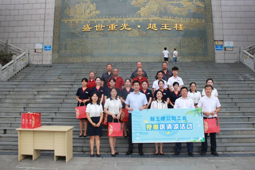 照片2(1) 照片2(1)